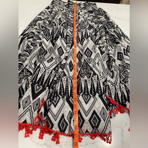 178. CHELSEA & THEODORE BLK/WHITE W/RED FRINGE SMOCK WAISTLINE FULL BODICE SKIRT - Picture 9 of 11